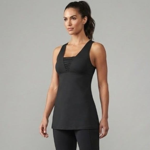 Athleta Tops - Athleta Yoga V-Neck Built-in Bra Tank Top Women 32B Black Ruched Activewear EUC